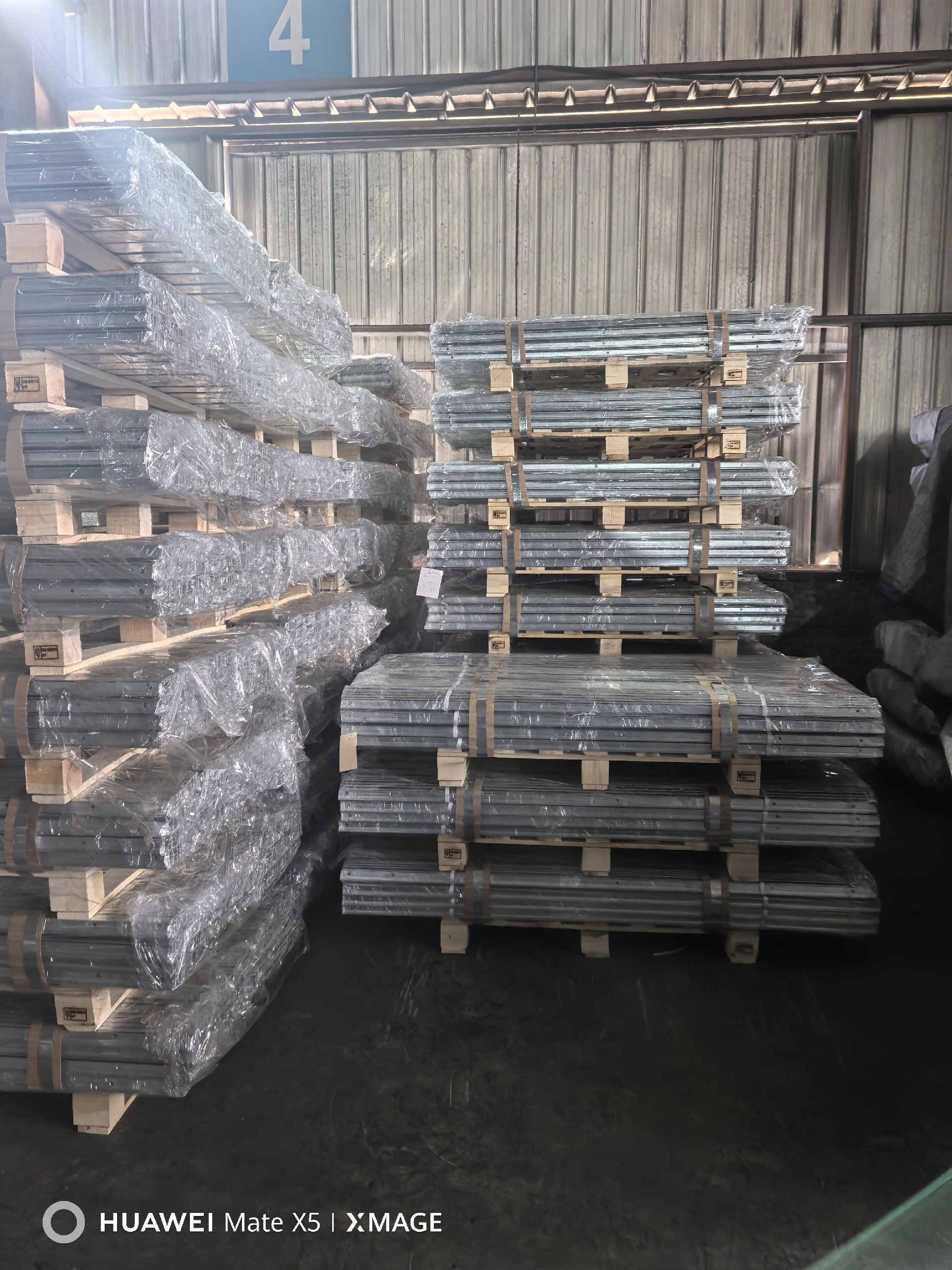 Packaging in the factory warehouse